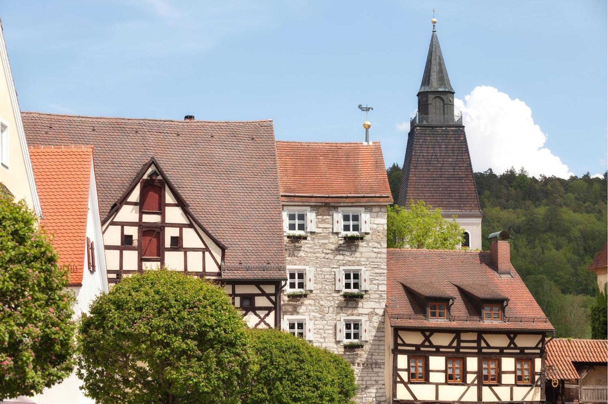 Engelwirt Hotel & Apartments Berching Exterior photo