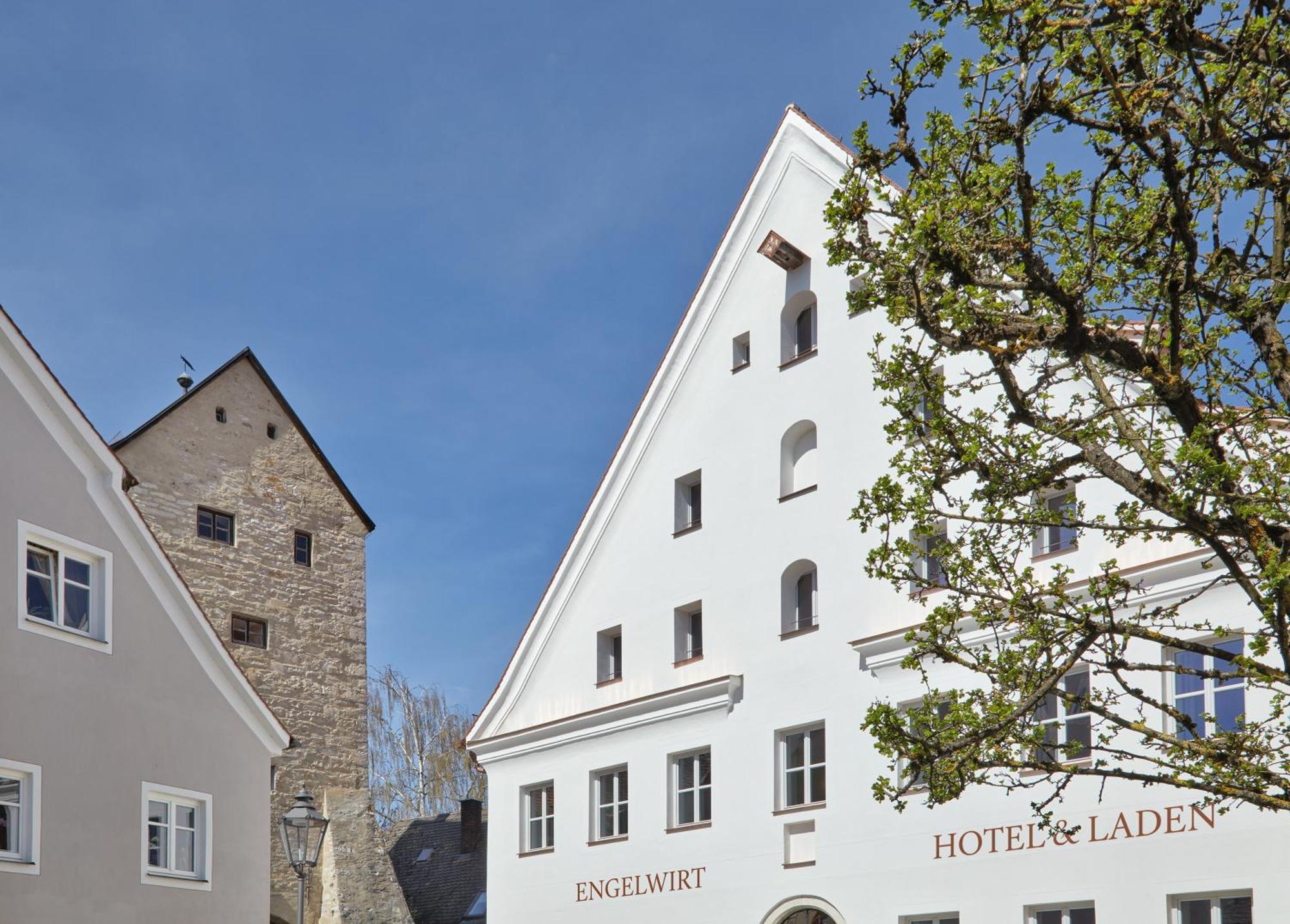 Engelwirt Hotel & Apartments Berching Exterior photo